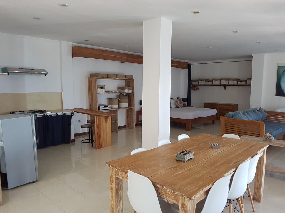 Sunset Hill Hotel Labuan Bajo Exterior photo