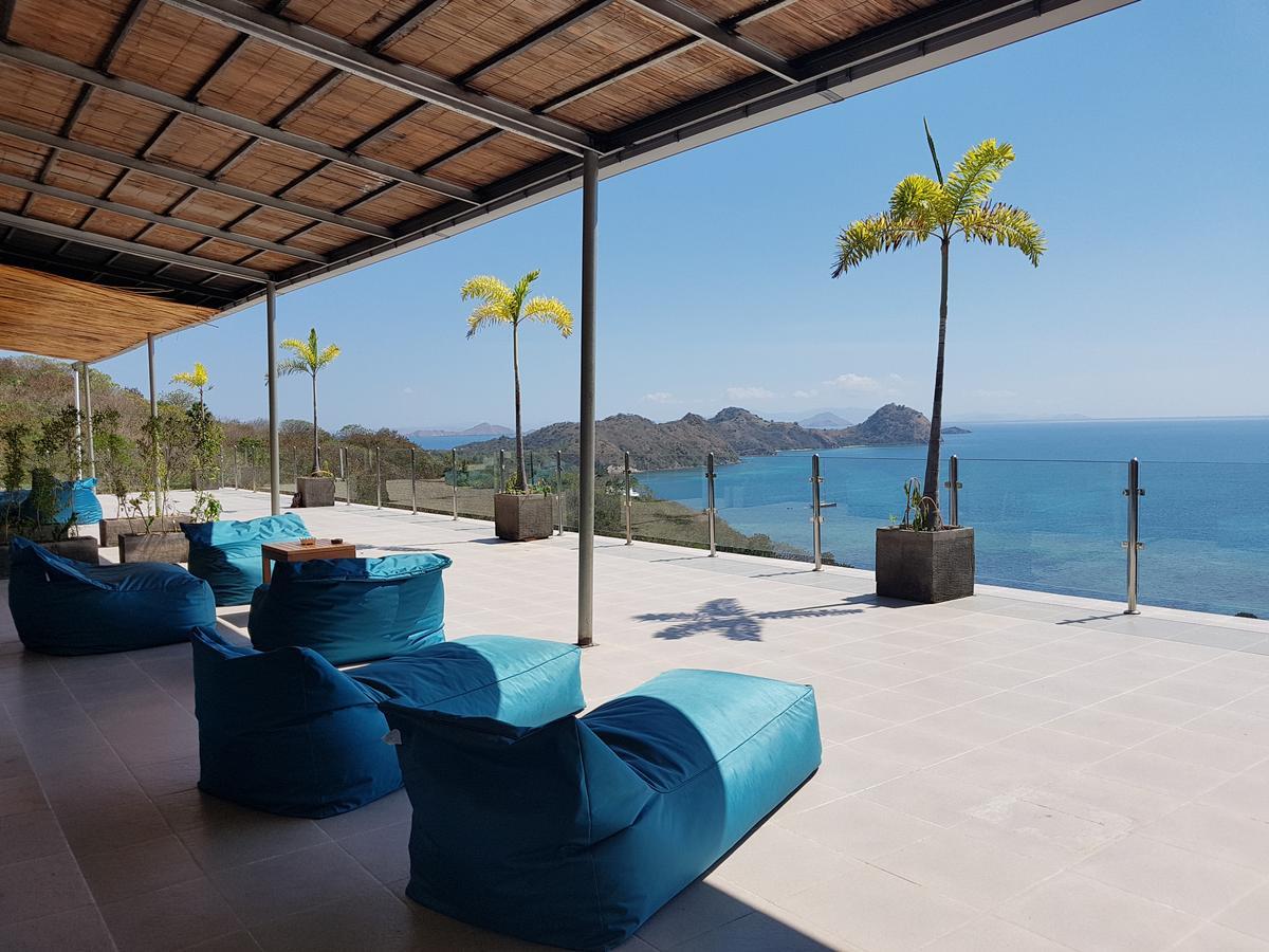 Sunset Hill Hotel Labuan Bajo Exterior photo