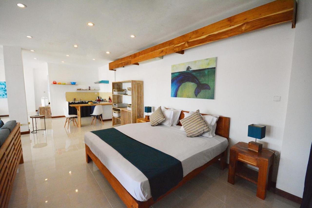 Sunset Hill Hotel Labuan Bajo Exterior photo
