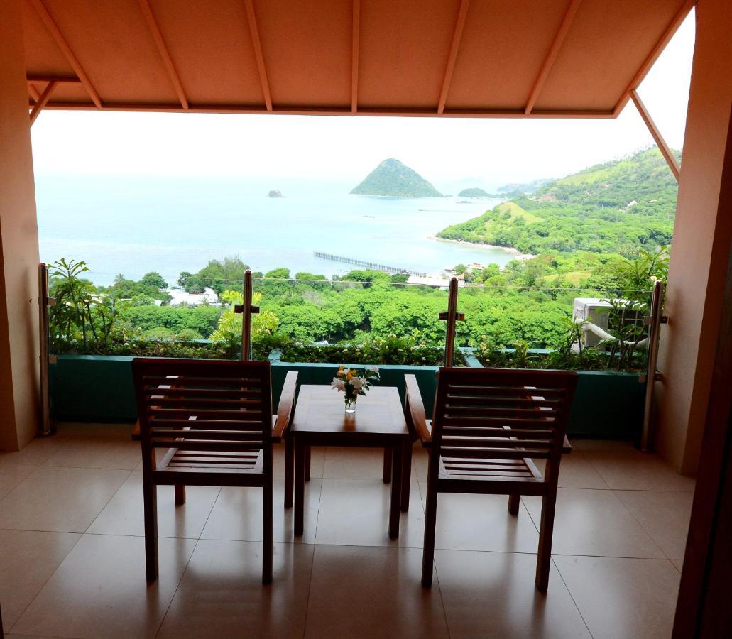 Sunset Hill Hotel Labuan Bajo Exterior photo